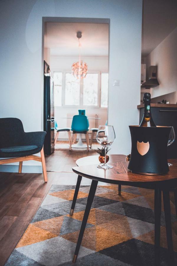 Le Lotus - Appartement Plus Parking Privatif - V-Rent Annecy Ngoại thất bức ảnh